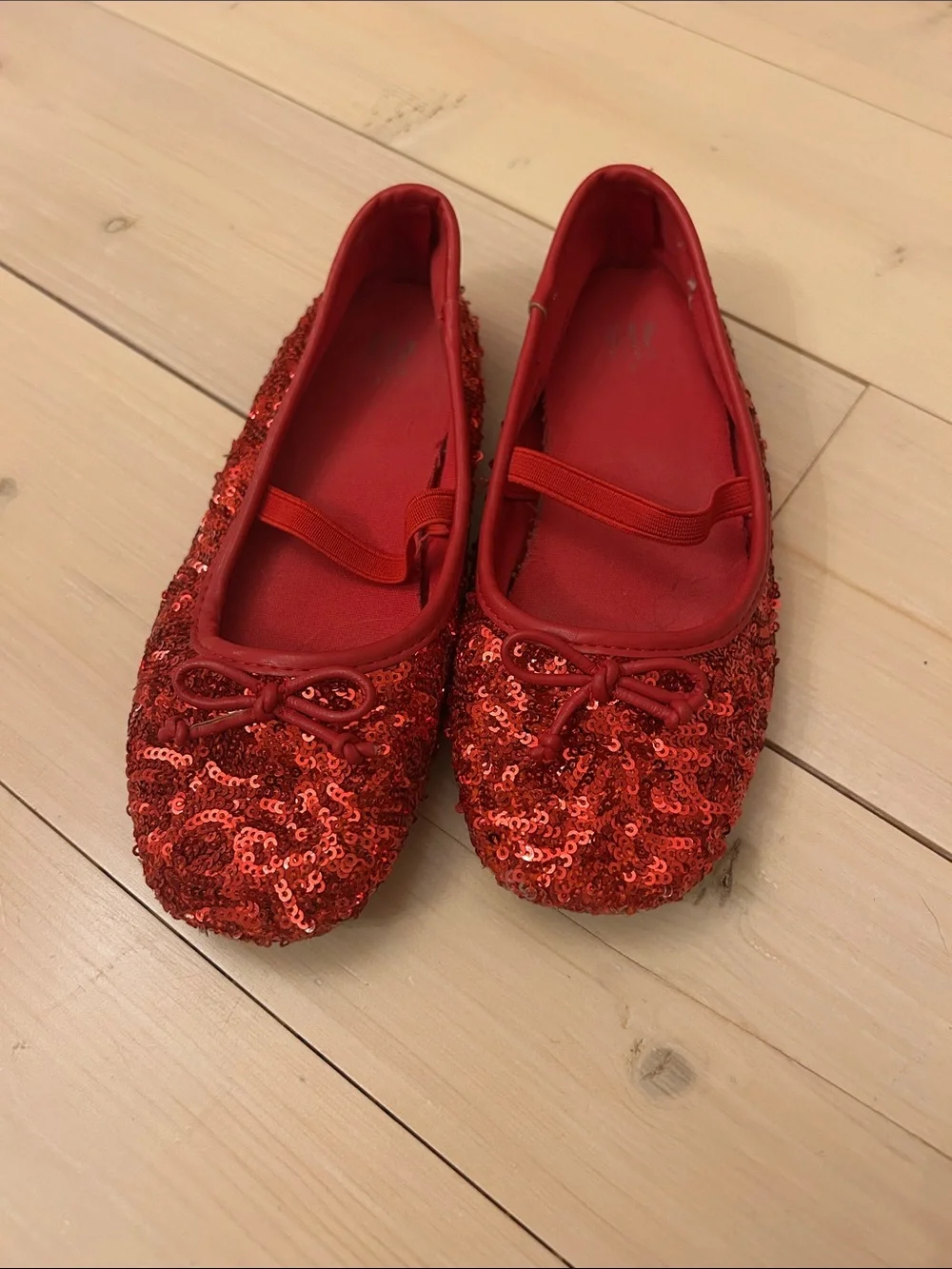 GAP Red Sequin Kids Ballet Flats with Bow and Elastic